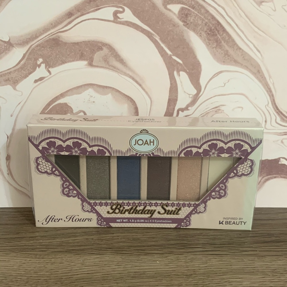 Joah birthday suit eyeshadow pallet 💞